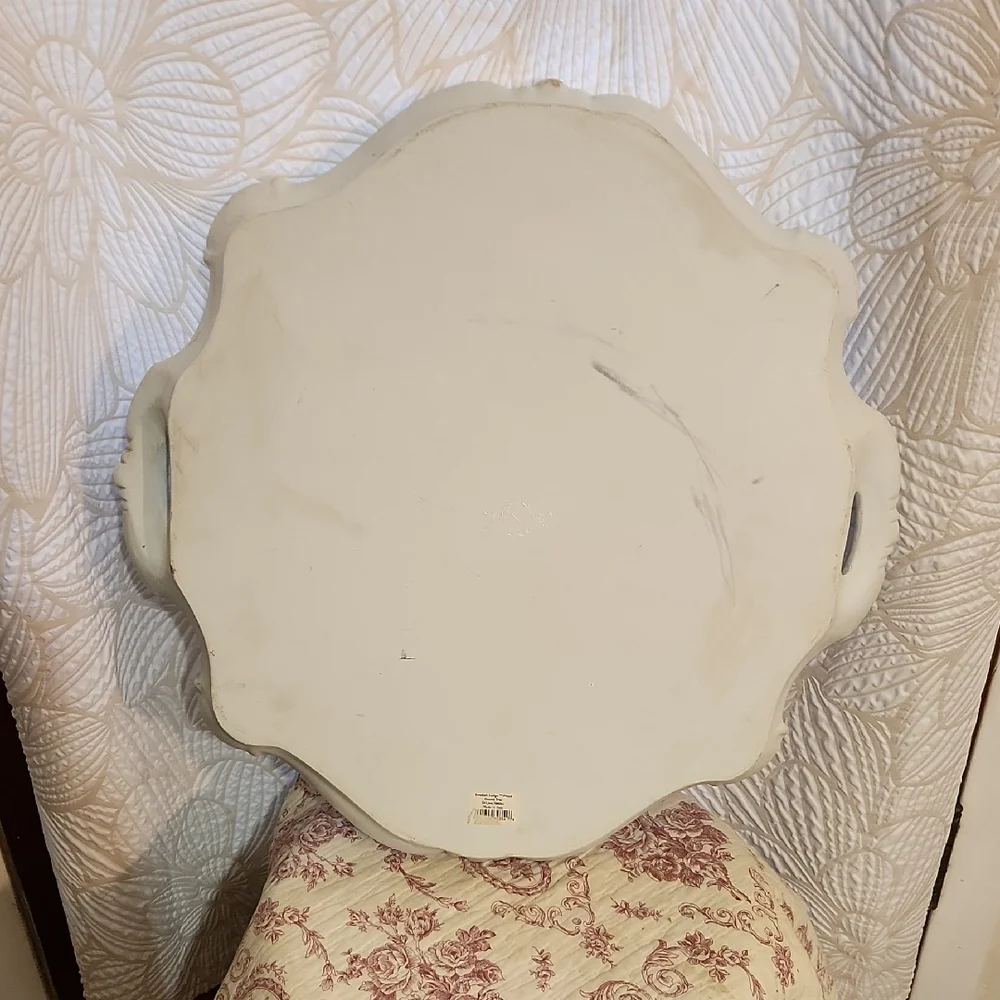 Lenox Swedish Lodge Wood Tray | Distressed Scalloped 19